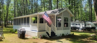120 Bears Den Rd Unit 5E, Wells, ME 04090