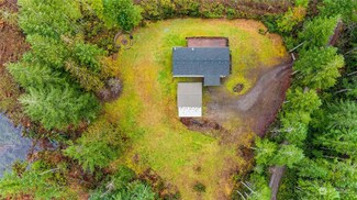 90 E Midnight Ct, Allyn, WA 98524