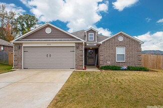 1153 Meadows Edge Dr, Alexander, AR 72002