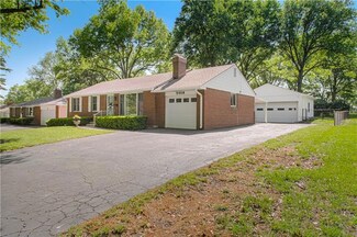 5408 Nieman Rd, Shawnee, KS 66203