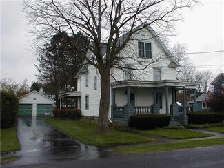 5029 Gray St, North Rose, NY 14516