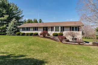 14964 Klinewood Rd, South Beloit, IL 61080