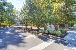 1305 Grove Park Dr, Charleston, SC 29414