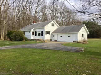 1101 Hyde Shaffer Rd, Bristolville, OH 44402