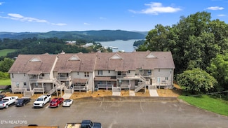 470 Deerfield Landing Rd, Lafollette, TN 37766