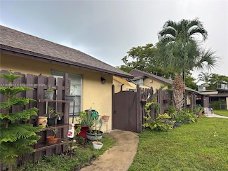 124 Fox Rd Unit 248, Hollywood, FL 33024
