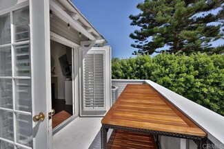 828 D Ave, Coronado, CA 92118