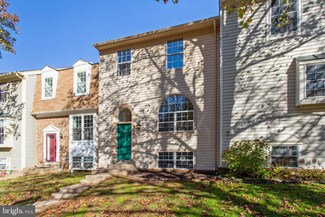 5709 Mason Bluff Dr, Burke, VA 22015