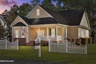 121 Shenandoah River Dr, Hertford, NC 27944