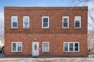 1431 Jefferson St NE Unit 4, Minneapolis, MN 55413