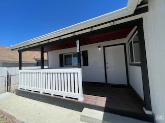 214 Buchanan St, Taft, CA 93268
