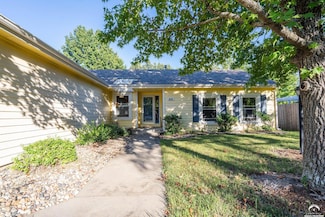 416 Eldridge St, Lawrence, KS 66049