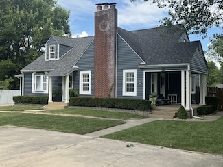 115 N Harrison St, Centralia, IL 62801