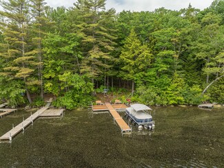 3 Topeka Ln, Bridgton, ME 04009