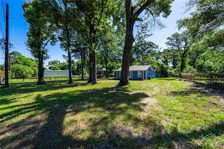 208 Lynn Creek Cove, Mabank, TX 75156
