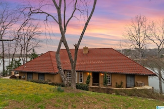 21036 Sharon Dr, Lake View, AL 35111