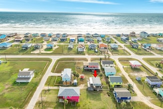 311 Olive St, Surfside Beach, TX 77541