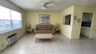 3 Waltham A, West Palm Beach, FL 33417