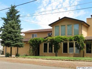 2387 A St, Hubbard, OR 97032