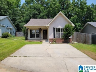 9458 Brook Forest Cir, Helena, AL 35080