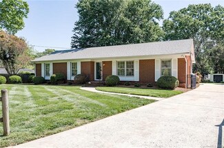 4324 Maypole Ct, Charlotte, NC 28205