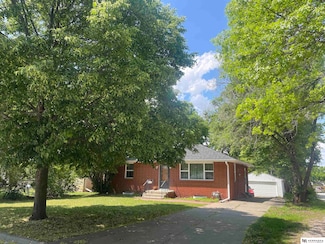 3718 J St, Lincoln, NE 68510