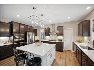 6680 Annabelle Ln, Corcoran, MN 55340