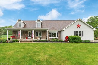 5212 Gray Rd, Ravenna, OH 44266