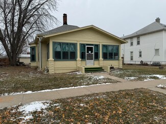 821 Avenue B, Council Bluffs, IA 51503