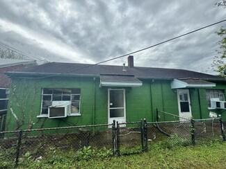 172 Fallsview Rd W, Charlton Heights, WV 25040