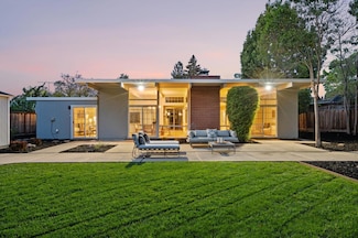 969 Eichler Dr, Mountain View, CA 94040