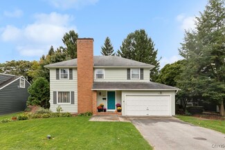 207 Sherwood Dr, Syracuse, NY 13214