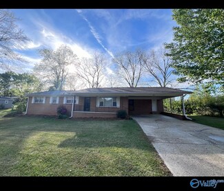 611 Camelia Ave, Gadsden, AL 35903