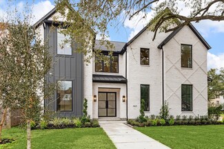 4631 Devon St, Houston, TX 77027
