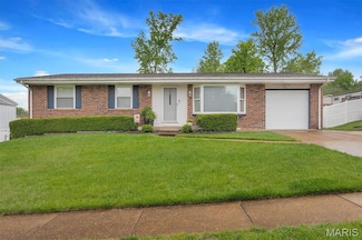 1222 Havenhurst Rd, Ballwin, MO 63011