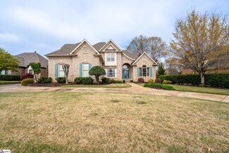 404 Kingsgate Ct, Simpsonville, SC 29681