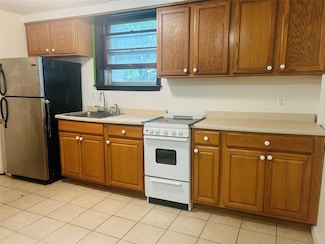 38 Lake St Unit 2, Highland Falls, NY 10928
