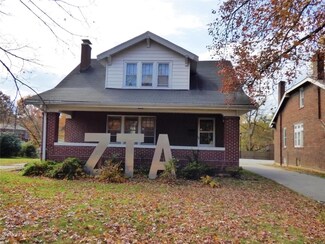 8218 Natural Bridge Rd, Saint Louis, MO 63121