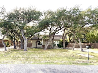 1507 S Doughty St, Rockport, TX 78382