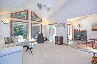 147 River Ln, Felton, CA 95018