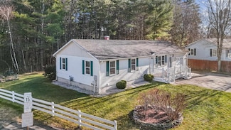 24 Cricket Ln, Concord, NH 03301