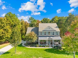 2065 Lantana Ln, Clover, SC 29710