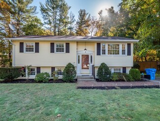 27 Christopher Rd, Holliston, MA 01746