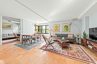 385 Grand St Unit L106, New York, NY 10002
