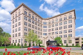 510 Groveland Ave Unit 522, Minneapolis, MN 55403