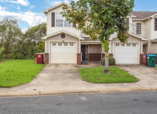 735 Majestic Dr, Crestview, FL 32536