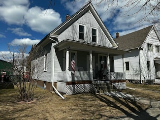 1020 Logan Ave, Sheboygan, WI 53083