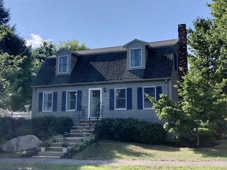 122 Maplewood Rd, Lynn, MA 01904