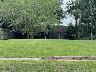5407 Vae Dr, Baytown, TX 77521