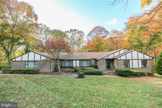 1600 Clover Dr, Fredericksburg, VA 22407